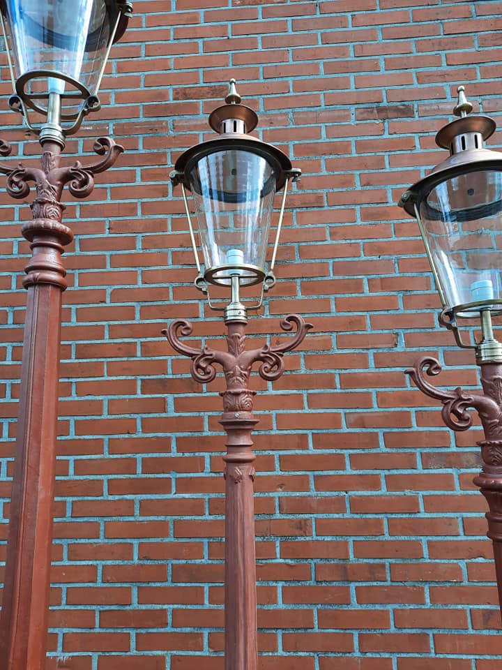 lamp Onbevredigend borduurwerk Gietijzeren lantaarnpaal Barcelona | Webshop Decobyjo decoratie huis en tuin