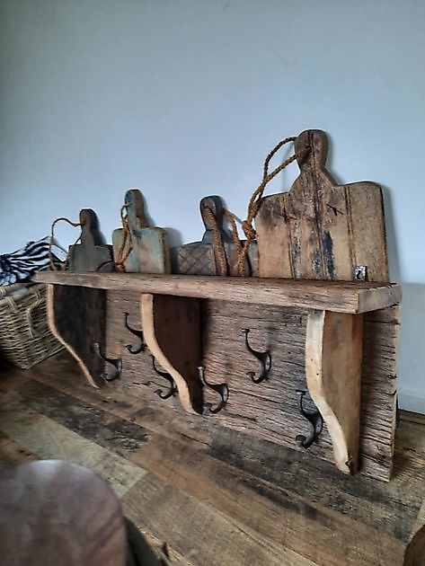 Old wooden coat rack from India 90 cm Decobyjo - Bellingwolde