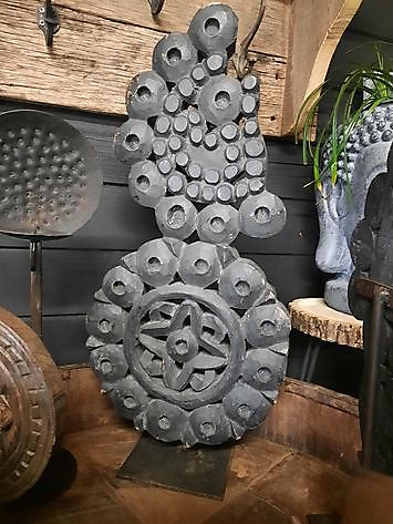 Black wooden ornament on stand large Decobyjo - Bellingwolde