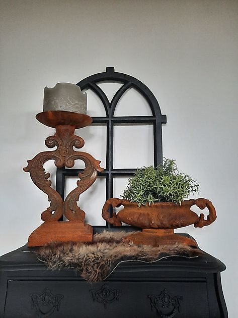 Cast iron candlestick - Decobyjo - Bellingwolde