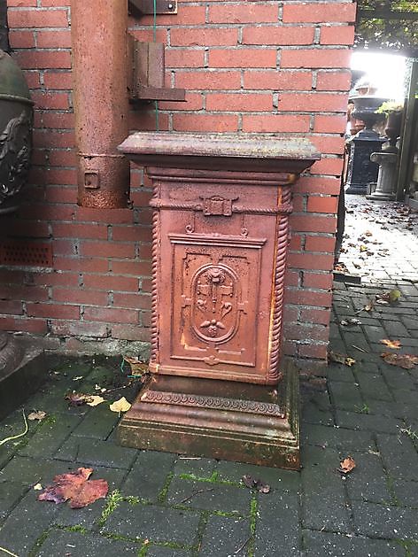 Sokkel van bewerkt gietijzer 82 cm Decobyjo - Bellingwolde