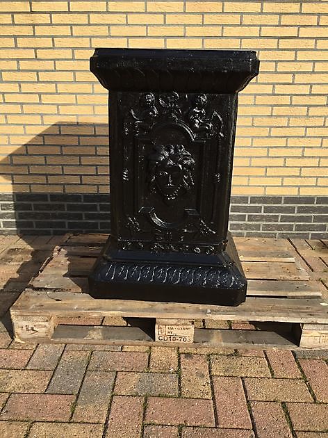 Dekorierter Sockel 89 cm schwarz Decobyjo - Bellingwolde