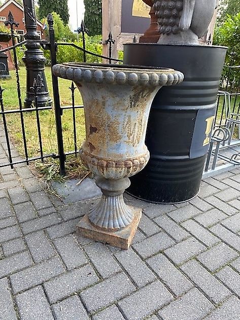 Vase de jardin ancien 80 Decobyjo - Bellingwolde