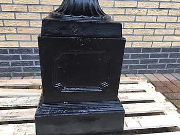 Vase bol sur piedestal, noir neuf Decobyjo - Bellingwolde