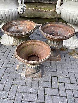 Set of old weathered bowl vases Decobyjo - Bellingwolde