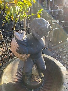 Brunnen mit Karpfen und Delfinen Decobyjo - Bellingwolde