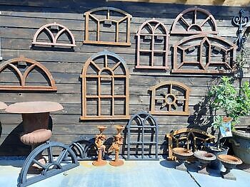 Are you looking for handcrafted cast iron stable windows? Decobyjo - Bellingwolde